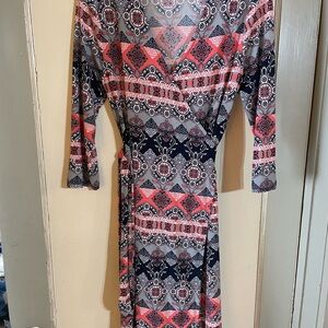 Banana Republic  V Neck Printed Wrap Dress. Sz Medium
